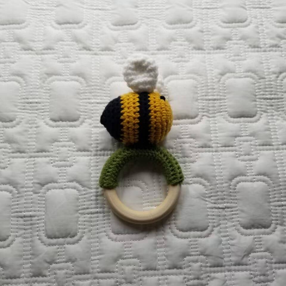 D & C TOYS - Knitting Bee Rattle